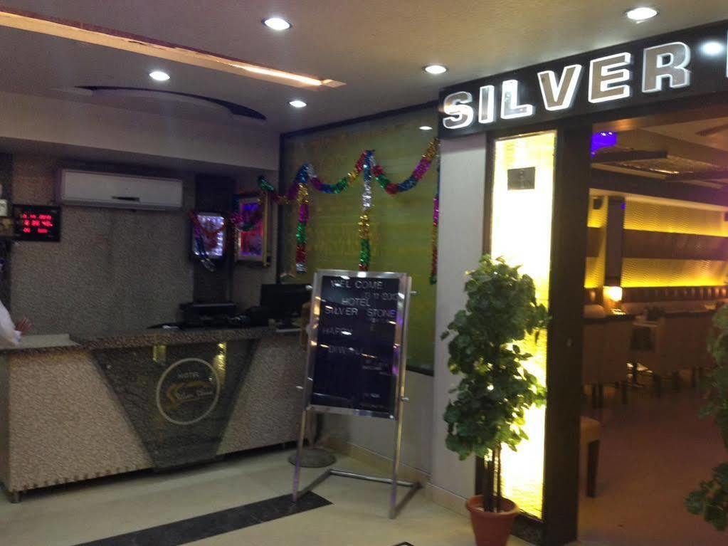 Hotel Silver Stone Λουντιάνα Εξωτερικό φωτογραφία