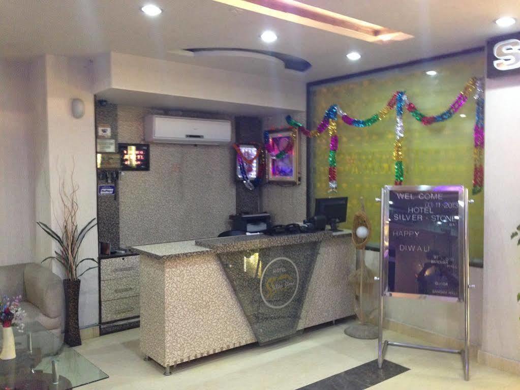 Hotel Silver Stone Λουντιάνα Εξωτερικό φωτογραφία